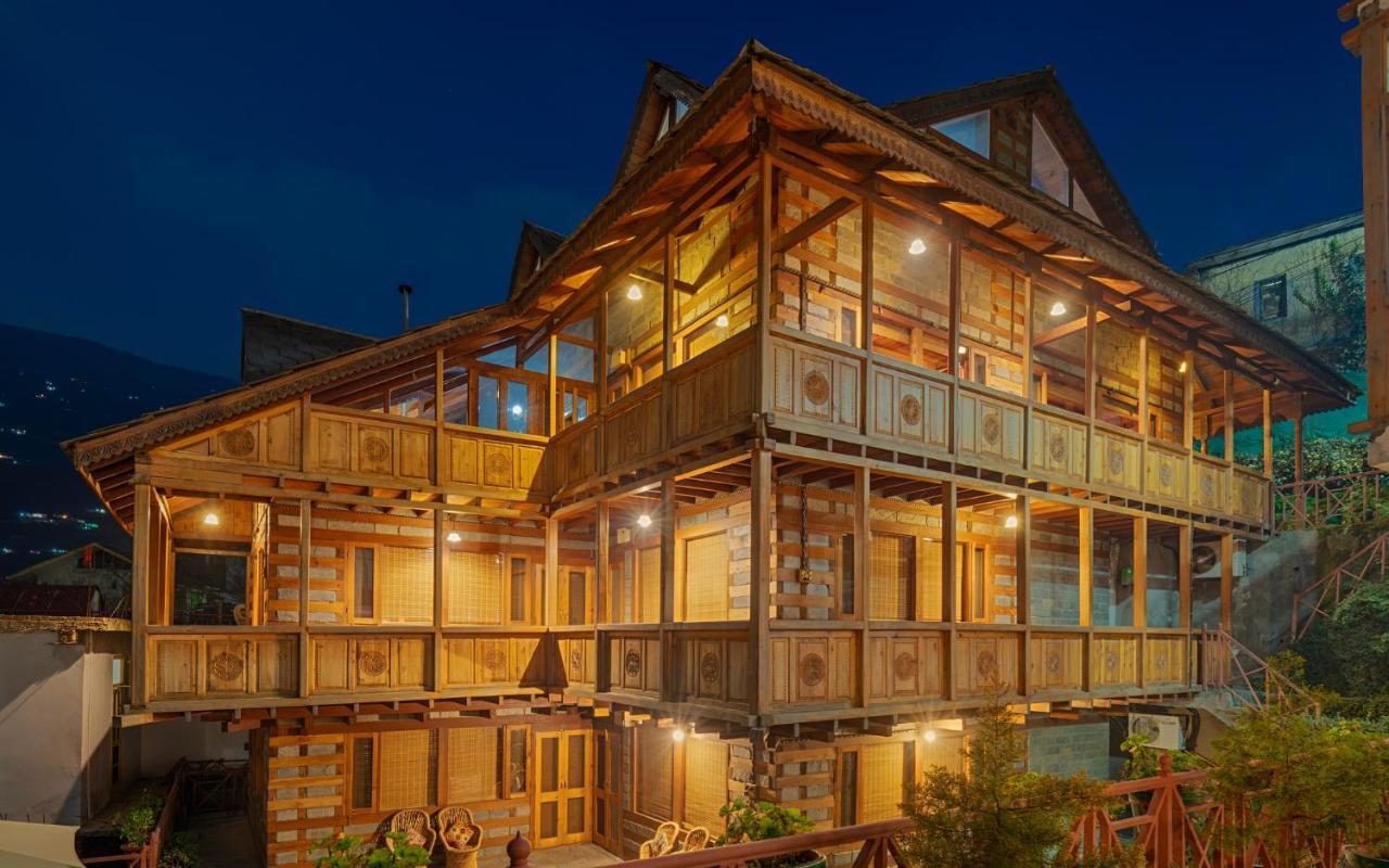 Shobla Kaathkuni Royale Hotell Kulu Exteriör bild
